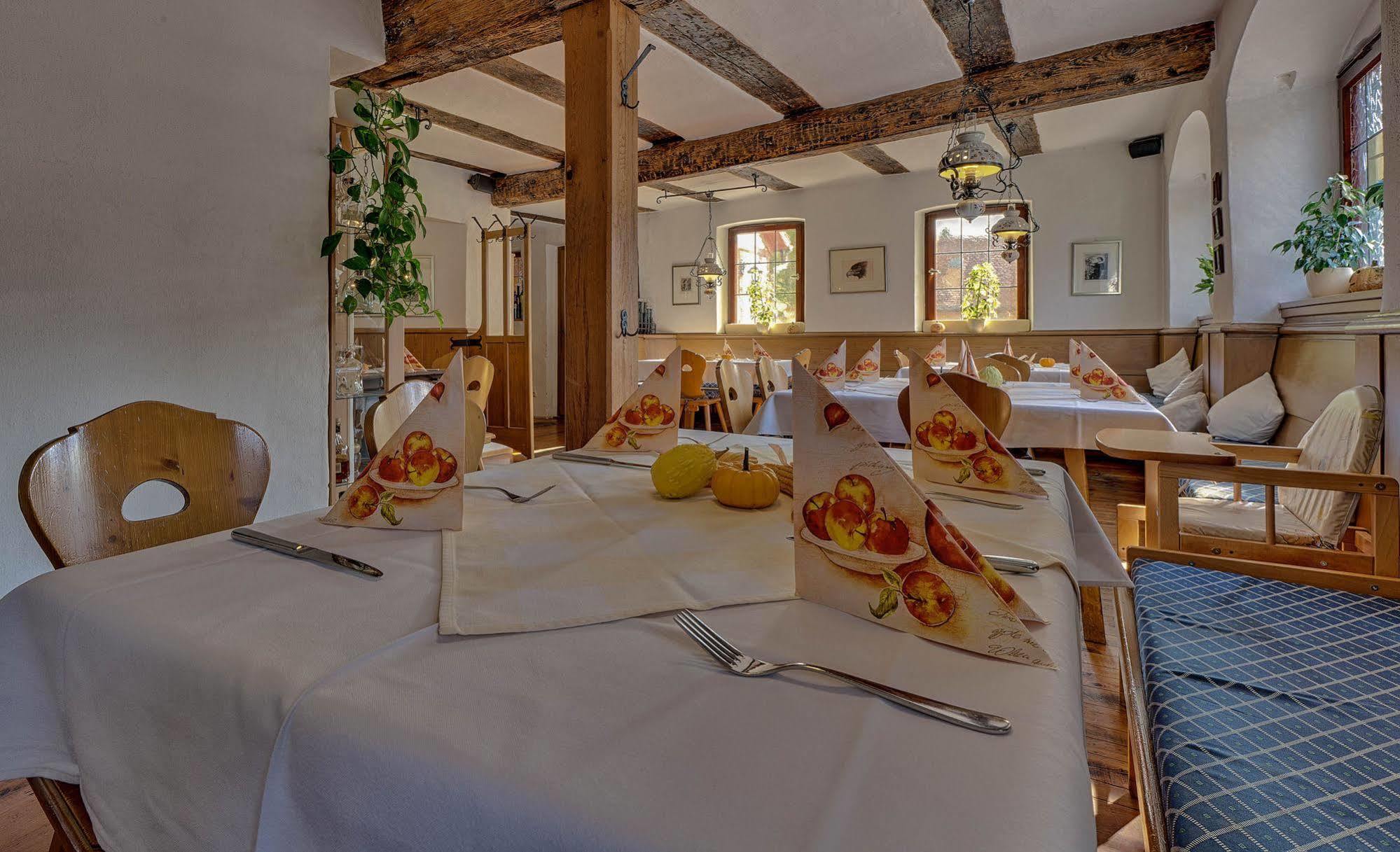 Landhaus Zum Falken Tauberzell Luaran gambar